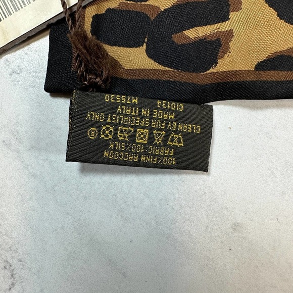 LOUIS VUITTON Fur Scarf Leopard Silk Black Fox Stole Bandeau vintage LV w/tag - Picture 7 of 11